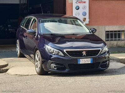 Usata Peugeot 308 Allure 131 CV (96 kW) 2019 Blu Station wagon