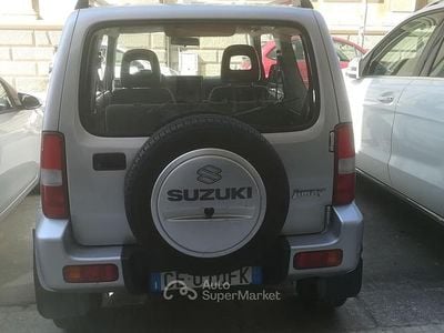 Usata Suzuki Jimny 82 CV (60 kW) 2003 Argento SUV