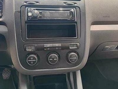 Usata VW Golf 115 CV (84 kW) 2005 Grigio Coupé
