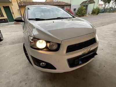 Usata Chevrolet Aveo LTZ 95 CV (69 kW) 2012 Bianco Berlina