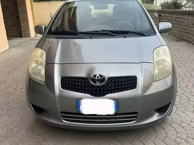 Usata Toyota Yaris