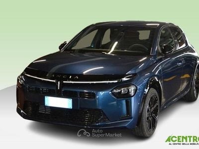 Usata Lancia Ypsilon 101 CV (74 kW) 2024 Blu Utilitaria