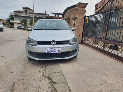 Usata VW Polo Comfortline 82 CV (60 kW) 2011 Argento Berlina