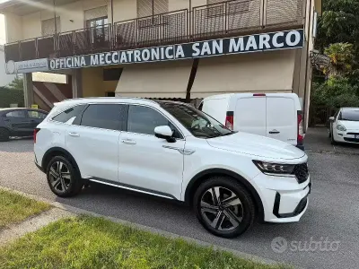 Begagnad Kia Sorento 179 HK (131 kW) 2021 Vit SUV