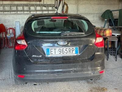 Usata Ford Focus 95 CV (69 kW) 2014 Nero Berlina