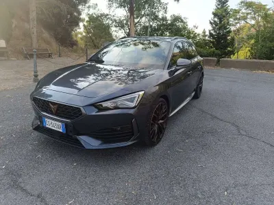 Usata Cupra Leon VZ2 150 CV (110 kW) 2023 Grigio Station wagon