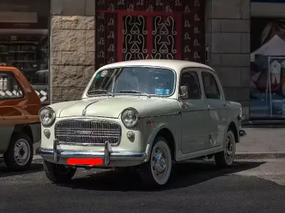 Usata Fiat 1100 1950 Verde Berlina