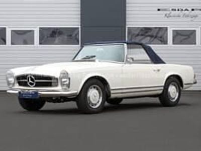 Usata Mercedes 230 170 CV (125 kW) 1967 Bianco Cabrio
