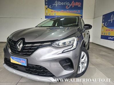 Usata Renault Captur Business 95 CV (69 kW) 2021 Argento SUV