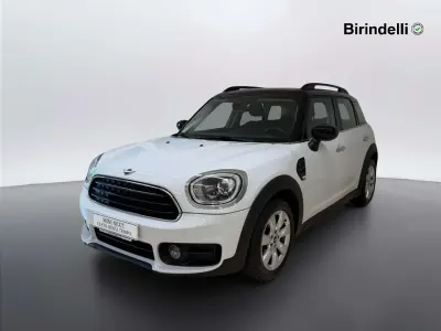 Begagnad Mini Cooper D Countryman Business 150 HK (110 kW) 2020 Vit SUV