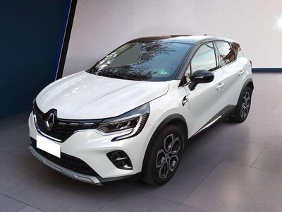 Usata Renault Captur Intens 159 CV (116 kW) 2022 Bianco SUV