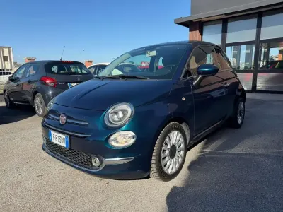 Usado Fiat 500 Lounge 95 CV (69 kW) 2018 Azul Utilitario
