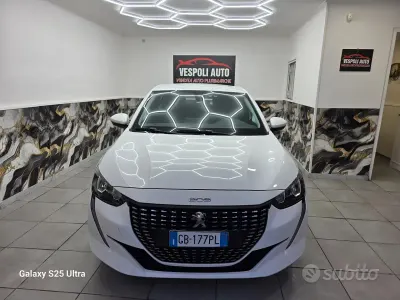 Usata Peugeot 208 102 CV (75 kW) 2020 Bianco Utilitaria