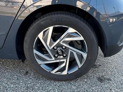 Usata Hyundai i20 79 CV (58 kW) 2024 Grigio Utilitaria