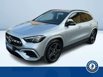 Käytetty Mercedes GLA180 AMG line 116 HP (85 kW) 2025 Hopea Katumaasturi