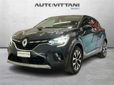 Usata Renault Captur Techno 92 CV (67 kW) 2023 Blu SUV