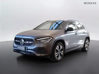 Begagnad Mercedes GLA200 150 HK (110 kW) 2022 Grå SUV