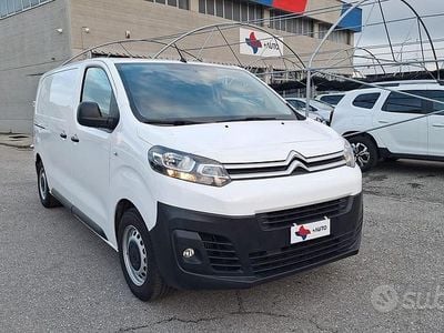 Usata Citroën Jumpy Comfort 120 CV (88 kW) 2021 Bianco Monovolume