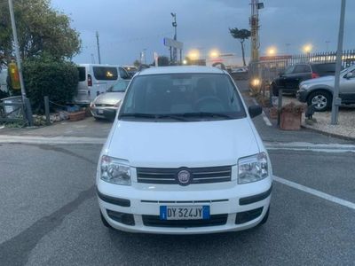 Bianco pastello Usata 2009 Fiat Panda Dynamic Utilitaria | 4500 € (Molto cara)