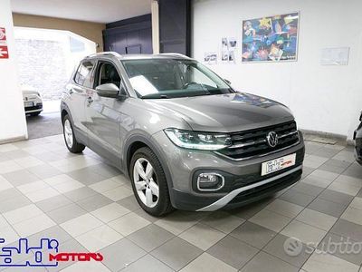 Usata VW T-Cross Advance 116 CV (85 kW) 2020 Grigio SUV
