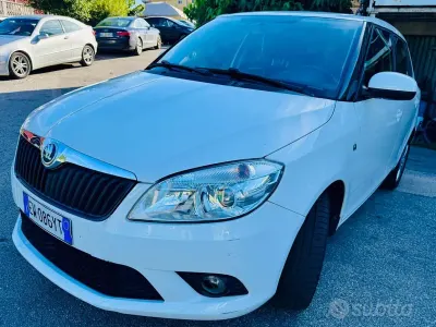 Usata Skoda Fabia 69 CV (50 kW) 2014 Bianco Berlina