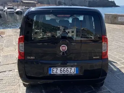 Usata Fiat Qubo Trekking 75 CV (55 kW) 2015 Nero Monovolume