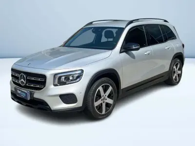 Usata Mercedes GLB200 150 CV (110 kW) 2022 Argento SUV