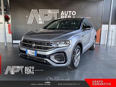Usata VW T-Roc R-line 150 CV (110 kW) 2023 Argento SUV
