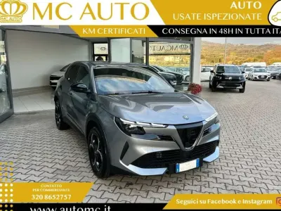 Nuova Alfa Romeo Junior Edizione Speciale 136 CV (100 kW) 2025 Grigio scuro SUV