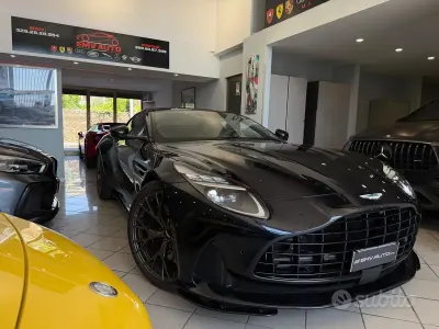 Usata Aston Martin DB12 680 CV (500 kW) 2025 Nero Coupé