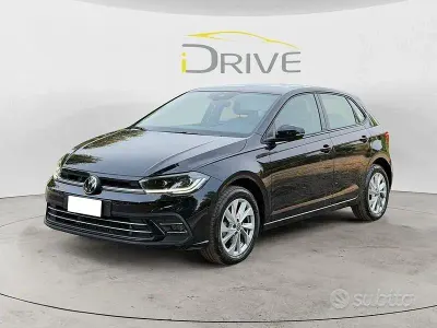 Usata VW Polo Style 95 CV (69 kW) 2023 Nero Utilitaria