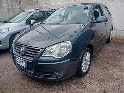 Usata VW Polo Comfortline 69 CV (50 kW) 2009 Grigio Utilitaria
