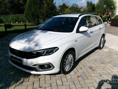 Usata Fiat Tipo City Life 131 CV (96 kW) 2022 Bianco Station wagon