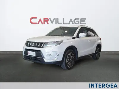 Usata Suzuki Vitara 116 CV (85 kW) 2024 Bianco SUV