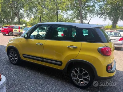Usata Fiat 500L Trekking 105 CV (77 kW) 2013 Giallo Monovolume