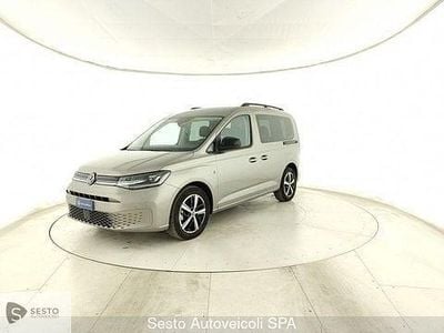 Beige Usata 2023 VW Caddy Life Monovolume | 30.900 € (Cara)