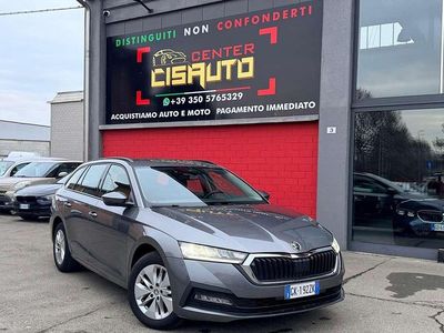 Grigio Usata 2022 Skoda Octavia SportLine Station wagon | 19.900 € (Buon prezzo)