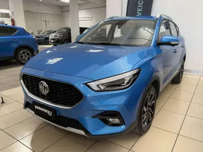 Usata MG ZS Luxury 106 CV (77 kW) 2024 Como blue SUV