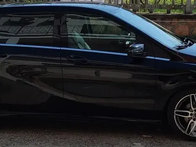 Usata Mercedes B200 Premium 136 CV (100 kW) 2018 Monovolume