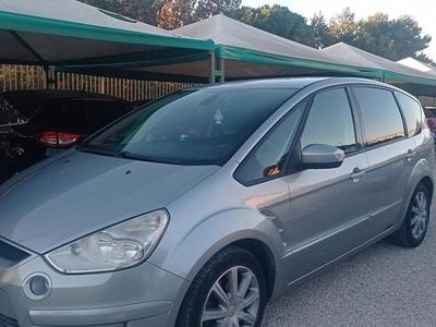Usata Ford S-MAX Titanium 140 CV (102 kW) 2009 Grigio Monovolume