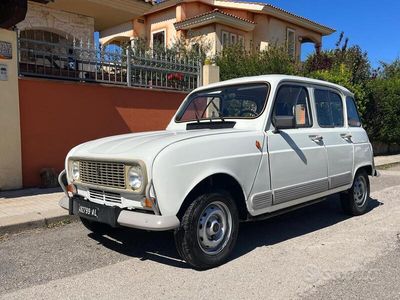 Renault R4