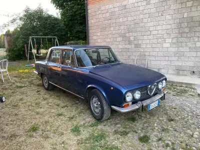 Usata Alfa Romeo 2000 1970 Bluazzurro Berlina