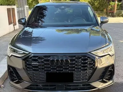 Usata Audi Q3 Sportback S-Line 200 CV (147 kW) 2022 Grigio SUV