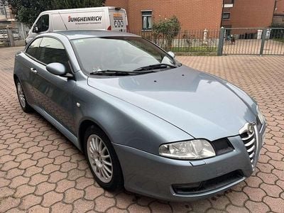 Usata Alfa Romeo GT 165 CV (121 kW) 2004 Blu/azzurro Coupé