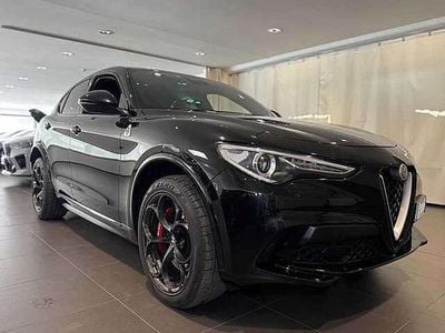 Usata Alfa Romeo Stelvio Quadrifoglio 510 CV (375 kW) 2018 Nero SUV