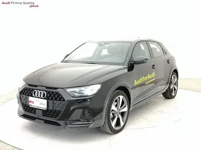 Usata Audi A1 Ambiente 116 CV (85 kW) 2025 Nero mythos metallizzato SUV