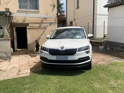 Occasion Skoda Karoq Executive 110 ch (80 kW) 2020 Blanc SUV