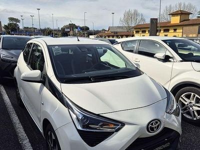 Usata Toyota Aygo 72 CV (52 kW) 2020 Other Utilitaria