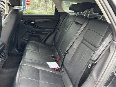 Usata Land Rover Range Rover evoque 160 CV (117 kW) 2022 Grigio SUV