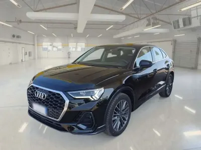 Usata Audi Q3 Sportback Business Plus 150 CV (110 kW) 2022 Nero SUV